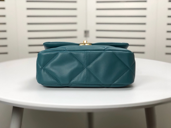 シャネルバッグ素材ディテール